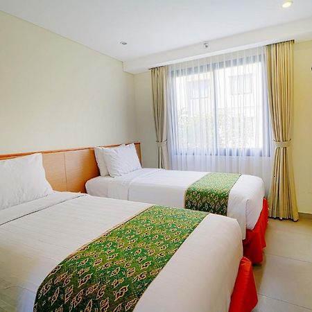 Savvoya Hotel Seminyak Exteriör bild