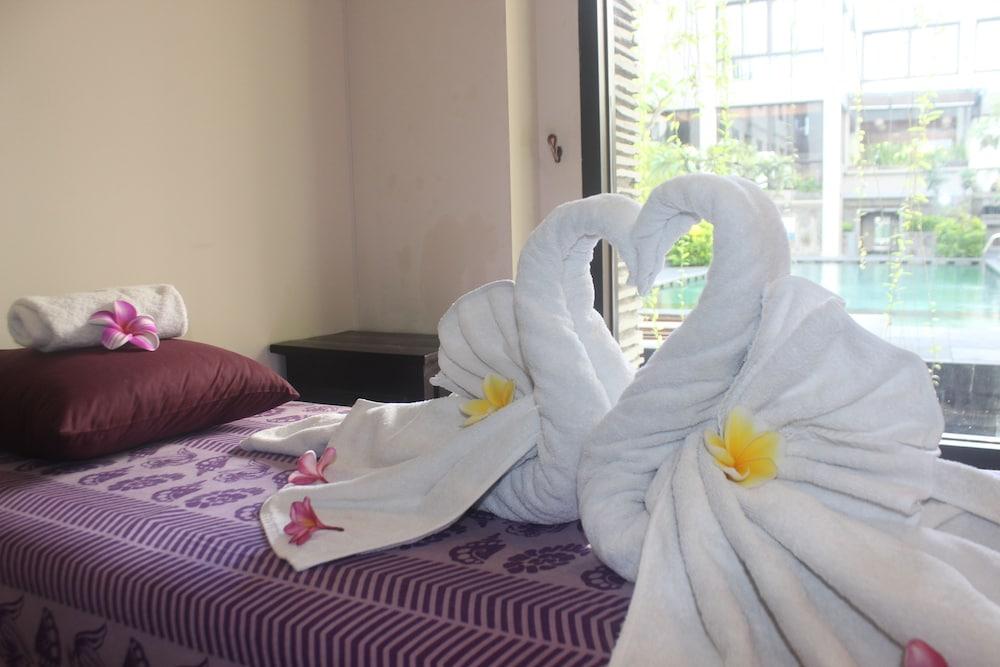 Savvoya Hotel Seminyak Exteriör bild