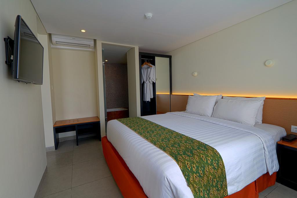 Savvoya Hotel Seminyak Exteriör bild