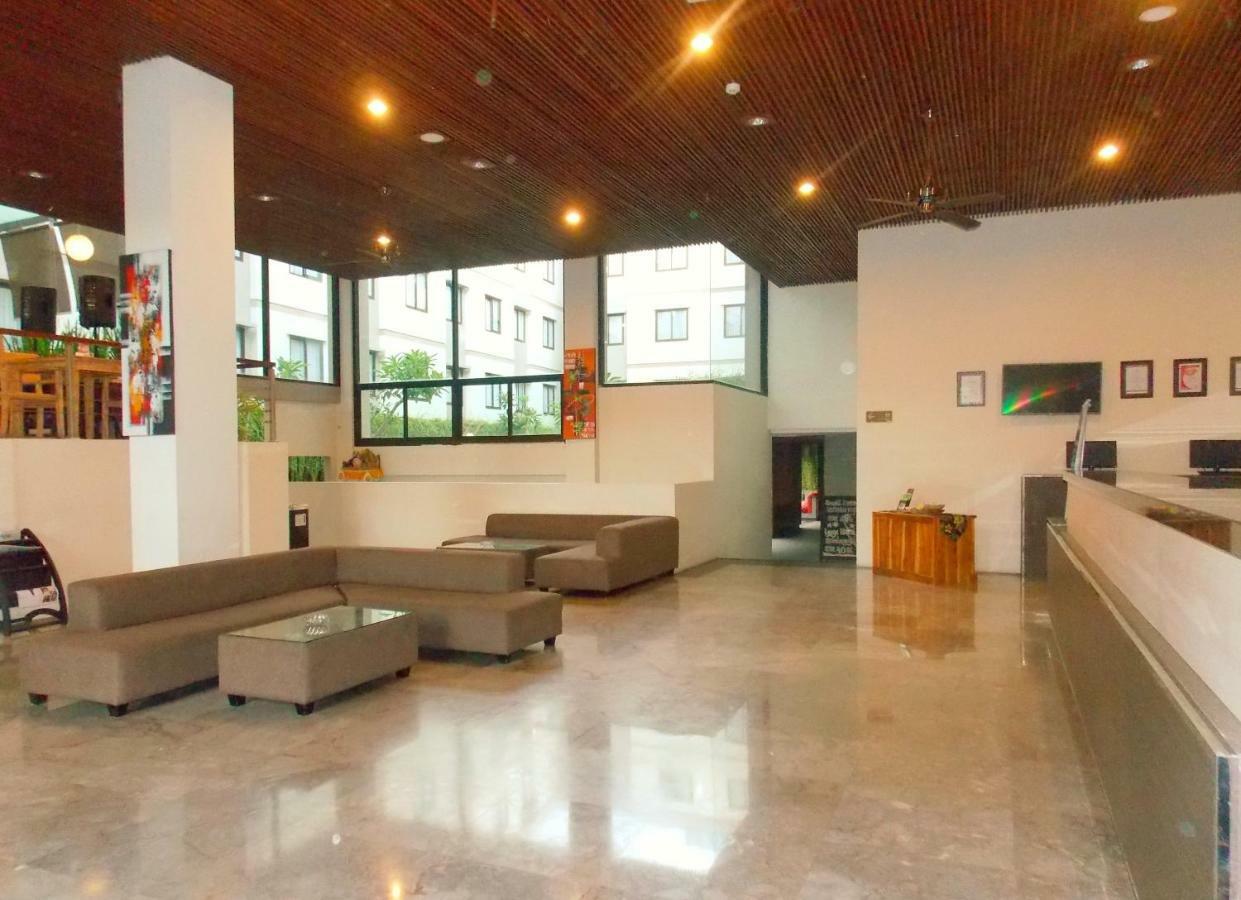 Savvoya Hotel Seminyak Exteriör bild