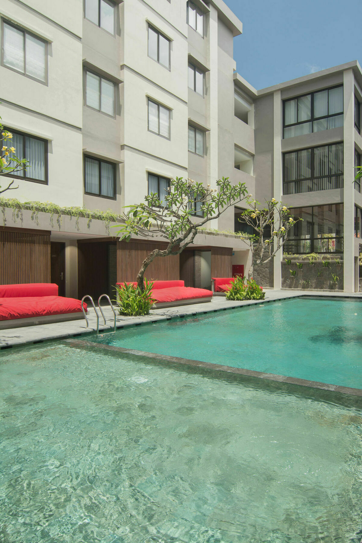 Savvoya Hotel Seminyak Exteriör bild