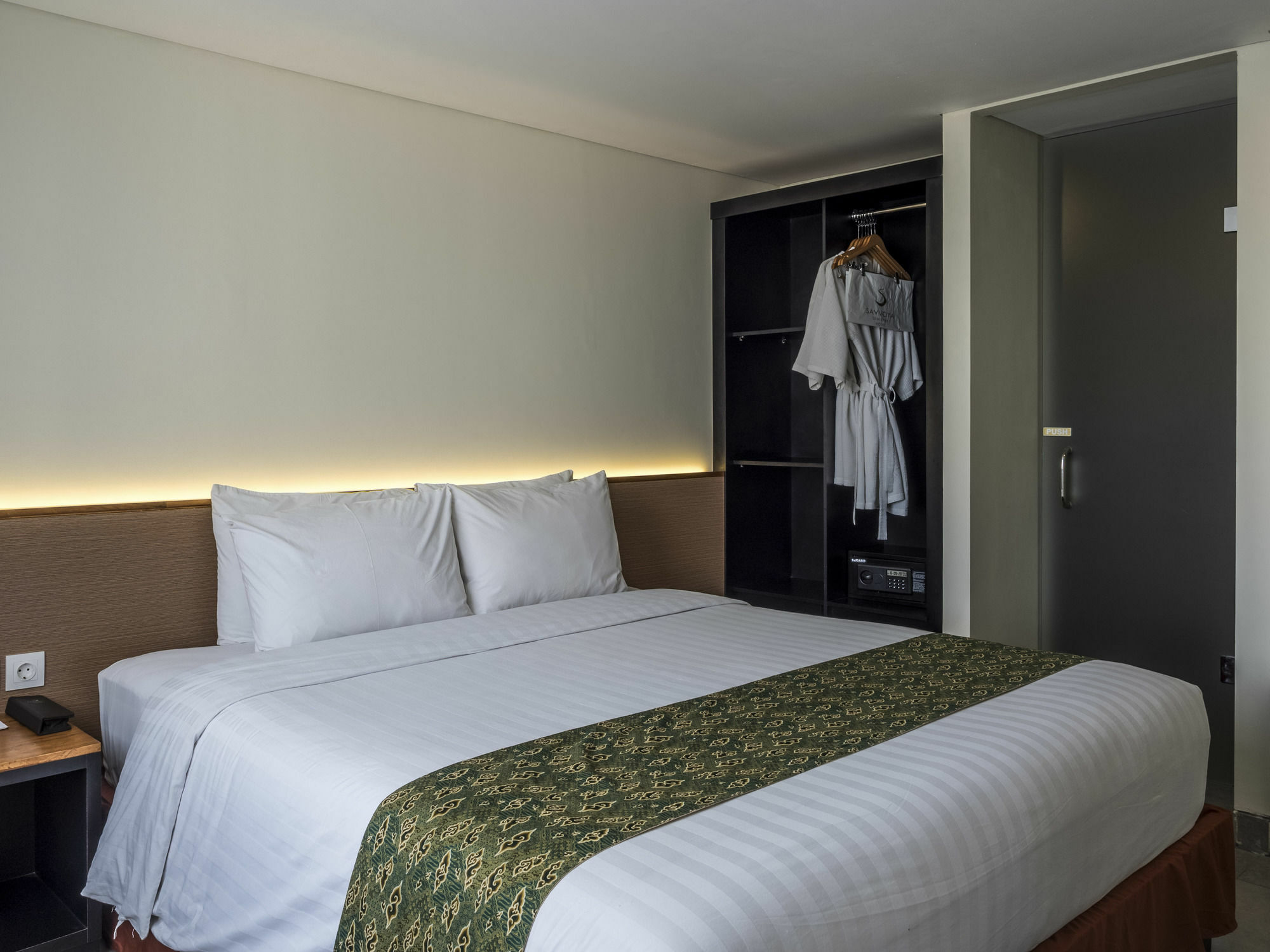 Savvoya Hotel Seminyak Exteriör bild